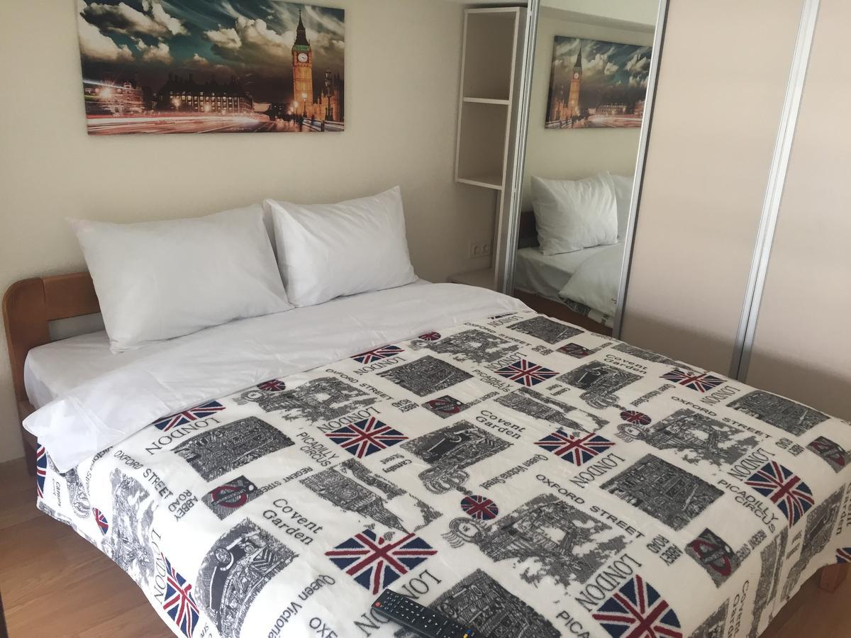 Apartmán Marysmart Kyjev Exteriér fotografie